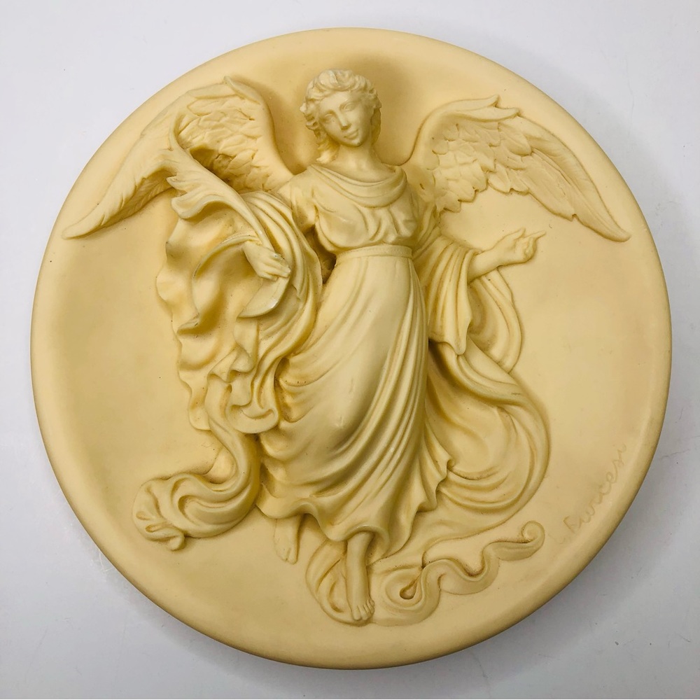 1991 Gloria in Excelsis Deo Angel 3D Plaque Plate Ivory Wall Hanging Decor Italy